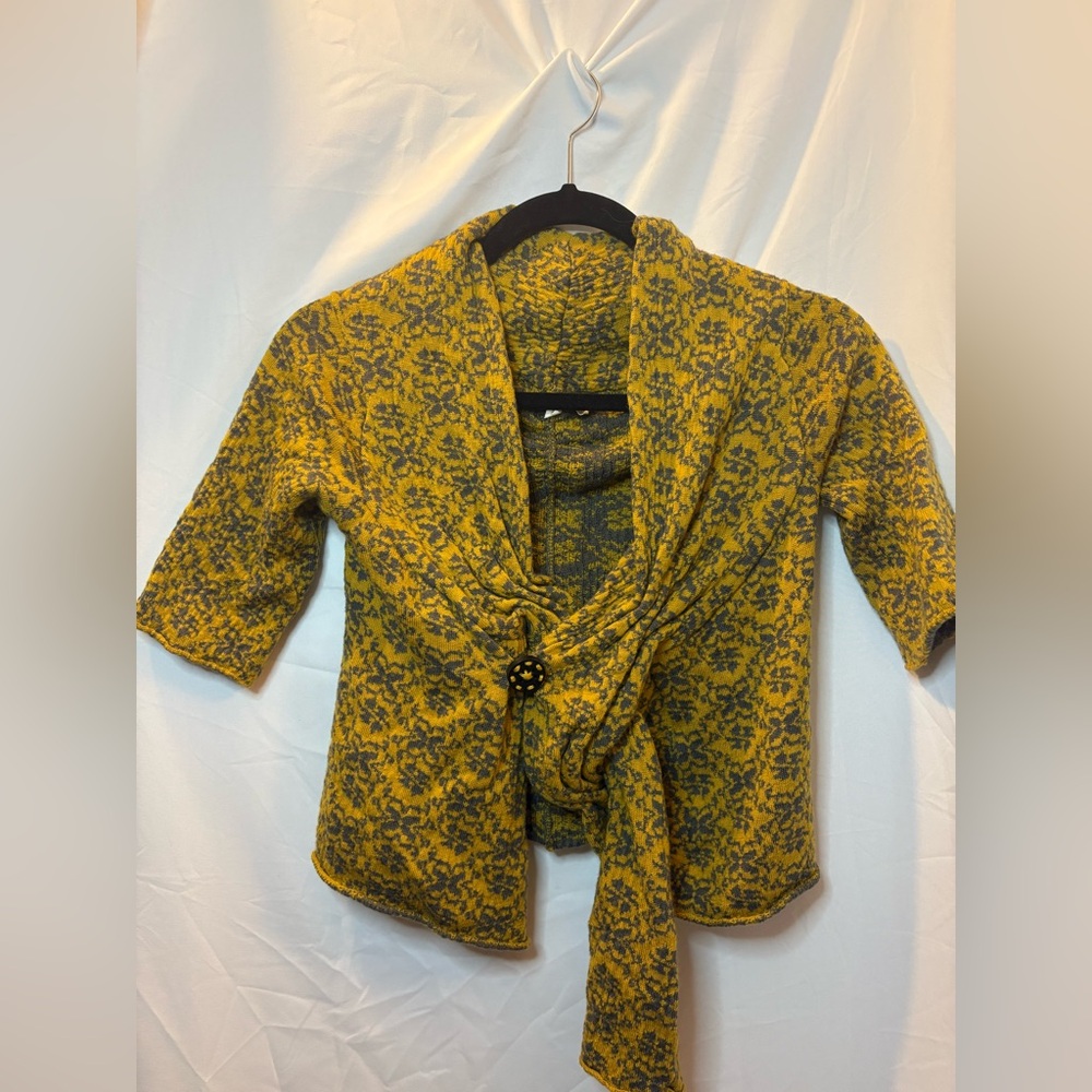 Moth Anthropologie Yellow and Gray Patterned Knit Unique Sweater Cardigan ☕️💛